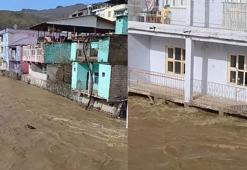 Çayın seviyesi yükseldi; su kıyıdaki evlerin giriş kat balkonlarına ulaştı
