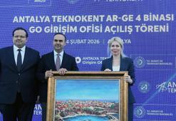 Bakan Kacır: Son 23 yılda sağladığımız desteklerle teknoparklarımızın sayısı 2'den 114'e çıktı