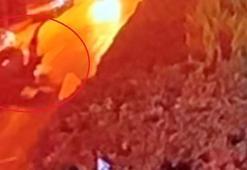 Bursa'da motosiklet ile otomobilin çarpıştığı kaza kamerada; 2 yaralı