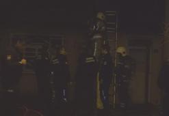 Bursa'da tek katlı evde çıkan yangın söndürüldü