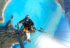 Sağanak sonrası Ölüdeniz'in rengi turkuaza döndü