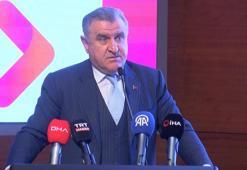 Bakan Bak: Amacımız 100 bin yapay zeka girişimcisi yetiştirmek