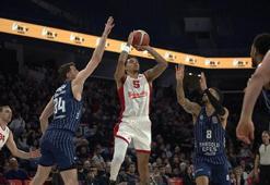 Bahçeşehir Koleji – Anadolu Efes: 67-88