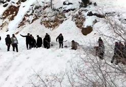 Off-road ekibi çığdan son anda kurtuldu; o anlar kamerada