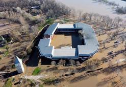 Tunca Nehri'nde 'kırmızı alarm' verildi; Kırkpınar Er Meydanı su altında kaldı