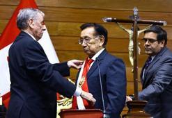 Peru'da Geçici Devlet Başkanı Jose Maria Balcazar oldu