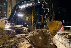 Mersin'de dere üzerindeki köprü kısmen çöktü