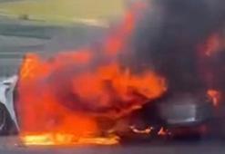 Çatalca'da seyir halindeki otomobil alev alev yandı