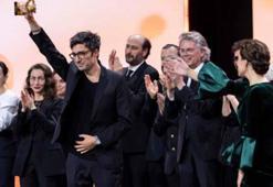 76’ncı Berlin Film Festivali'nde Altın Ayı ödülünü 'Sarı Zarflar' kazandı