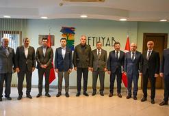 Bakan Ersoy: Belek'te Acısu Deresi'nde uygunsuz yapılar kaldırılacak