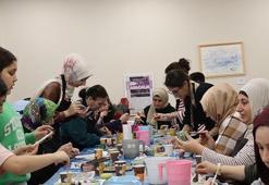 İzmir'de kadınların 'seramik' buluşması; üretime katıldılar
