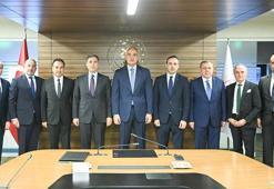 Bakan Ersoy, İsveç Süryani Cemaati heyeti ile bir araya geldi