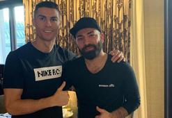 Ünlü futbolcuların berberi Şenol Erdoğan, Torino'da yoğun mesaide