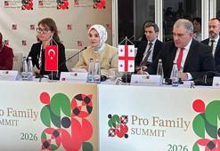 Bakan Göktaş, Macaristan’da düzenlenen ‘Aile Odaklı Zirve’de konuştu