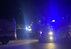 Manisa’da otomobille çarpışan ambulans devrildi: 5 yaralı