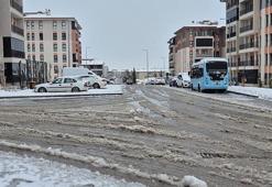 Malatya'da kar yağışı; taşımalı eğitime ara verildi