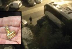 Ataşehir'de otomobilin üstüne 3 mermi bırakan şüpheli kamerada