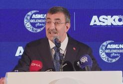 Cevdet Yılmaz: Liderlik fırtınalı dönemlerde daha önemlidir