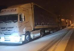 Ilgar Dağı geçidi ulaşıma kapandı, TIR'lar yolda bekliyor