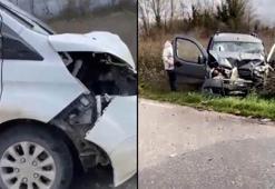 İki araç kafa kafaya çarpıştı: 1 ölü, 4 yaralı