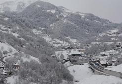 Zigana Dağı beyaza büründü