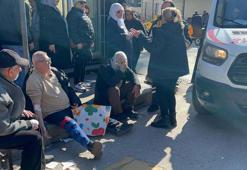 Şoförünün ani fren yaptığı otobüs, yayaya çarptı; toplam 8 yaralı