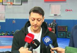 Mesut Özil: Dualarım Fenerbahçe'yle