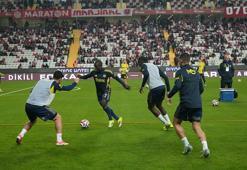 Fenerbahçe deplasmanda 1 puan ile yetindi