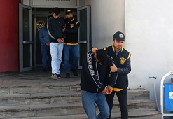 Kendisini ‘Komiser Vedat’ olarak tanıtıp, emekliyi dolandırdı