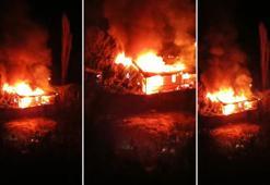 Adana'da ev yangını