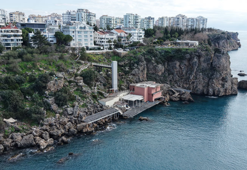 Falezlerde 26 noktada kaçak yapı tespit edildi