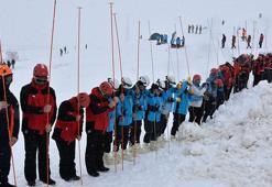 Bitlis’te 228 kişilik ekiple çığ tatbikatı