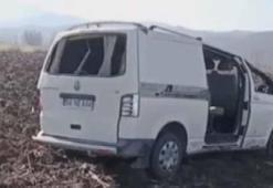 Amasya'da minibüs tarlaya uçtu; 8 yaralı
