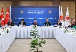 Bakan Gürlek, medya temsilcileri ile iftarda bir araya geldi