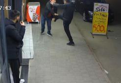 Adana'da yumruklu-tekmeli kavga kamerada