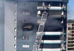 Baba ile bebeğinin kurtarıldığı yangını, komşuları çıkarmış