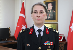 Jandarmanın ikinci kadın generali Gülden Mat Şakir: Kadınlar en zor askeri görevleri başarabilir
