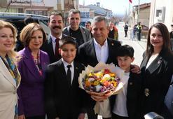 Özgür Özel: İktidarımızda esnafın da emeklinin de yüzü gülecek