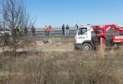 Afyonkarahisar’da yolcu indiren minibüse TIR arkadan çarptı: 11 yaralı