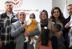 10 çocuk, koruyucu ailelerle sıcak yuvaya kavuştu