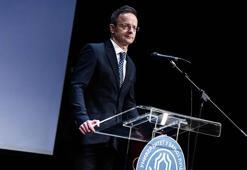 Macaristan: AB, Rusya'dan petrol ve gaz ithalatına uyguladığı yasağı derhal kaldırmalı