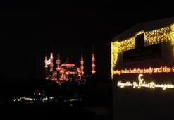 İstanbul'da bazı okulların dış cepheleri ramazana özel ışıklandırma ve süslemeyle donatıldı