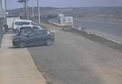 Çatalca'da kamyonun refüje çarptığı kaza kamerada