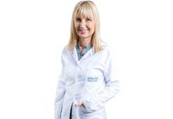 ‘Reçetesiz satılan renkli lensler kalıcı görme kaybına neden olabilir’