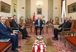 Kurtulmuş, TDT Genel Sekreteri Omuraliev’i kabul etti