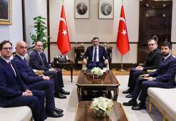 Cevdet Yılmaz, 4 ülkenin büyükelçileriyle bir araya geldi