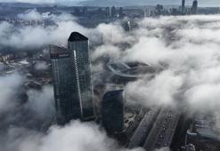 İstanbul'da etkili olan sis havadan görüntülendi