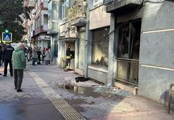 Komşusu ile tartışıp, kendi evini yaktı