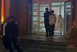 Firari hükümlü baba ile 2 oğlu, yangın merdiveninde yakalandı