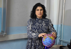 Görme engelli Seda öğretmenden 'Dünya parmaklarının ucunda' projesi